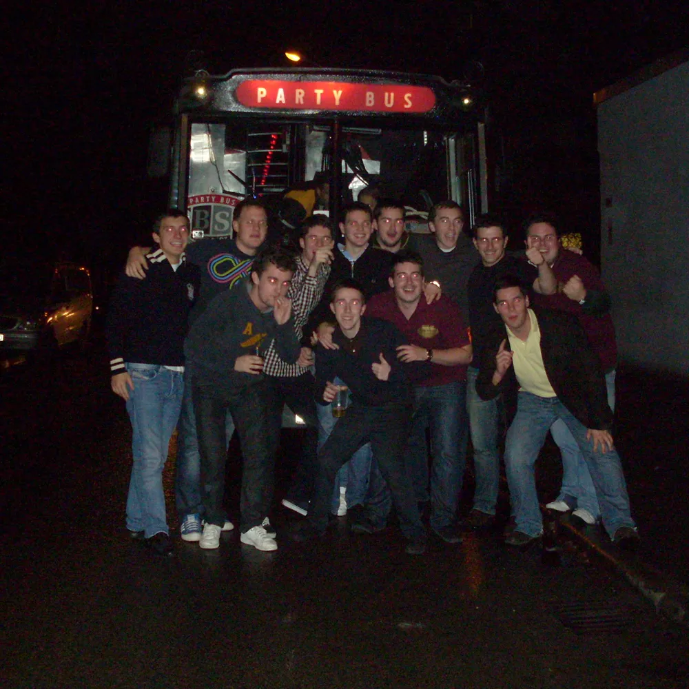 party-bus